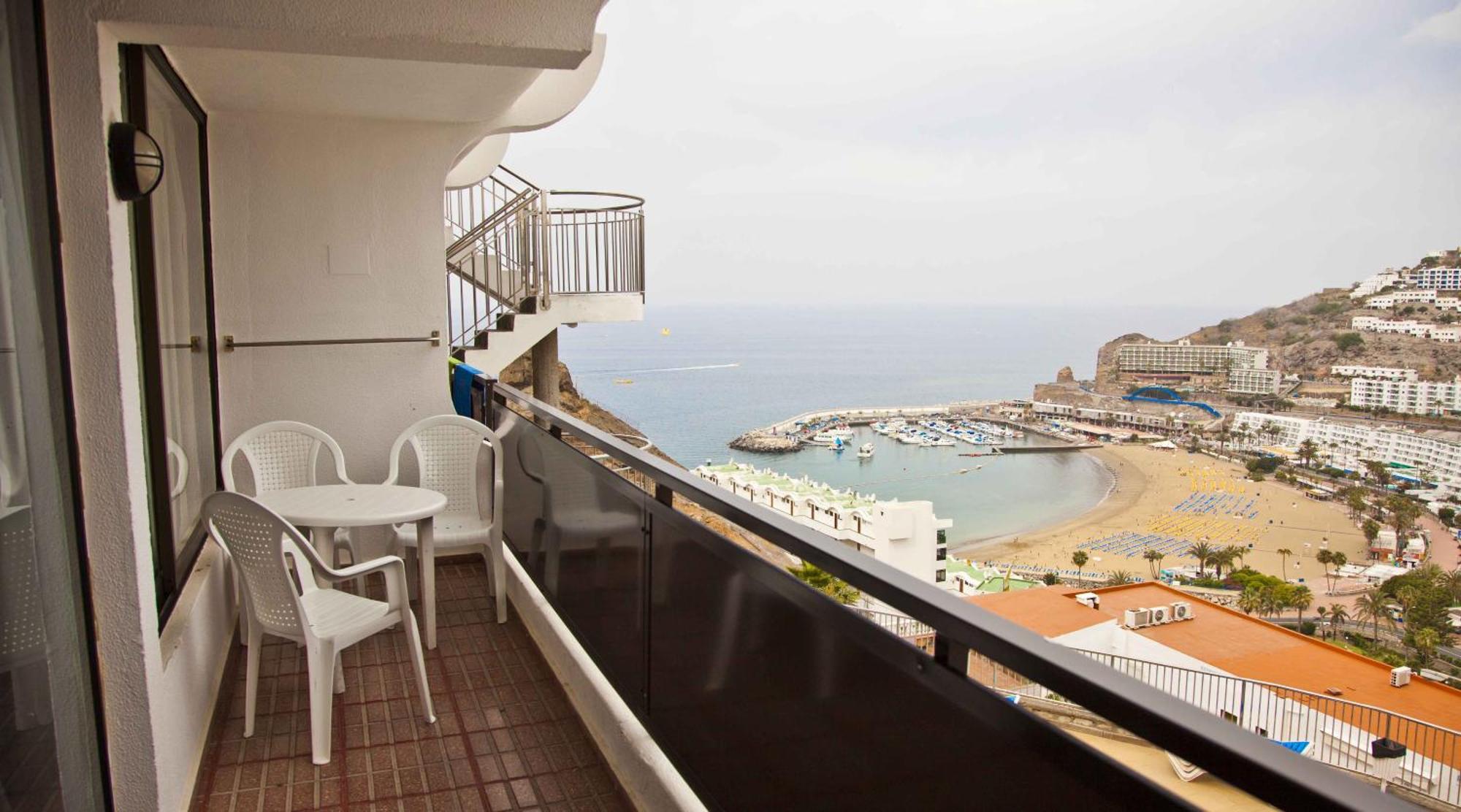 Apartamentos Miriam Puerto Rico  Bagian luar foto